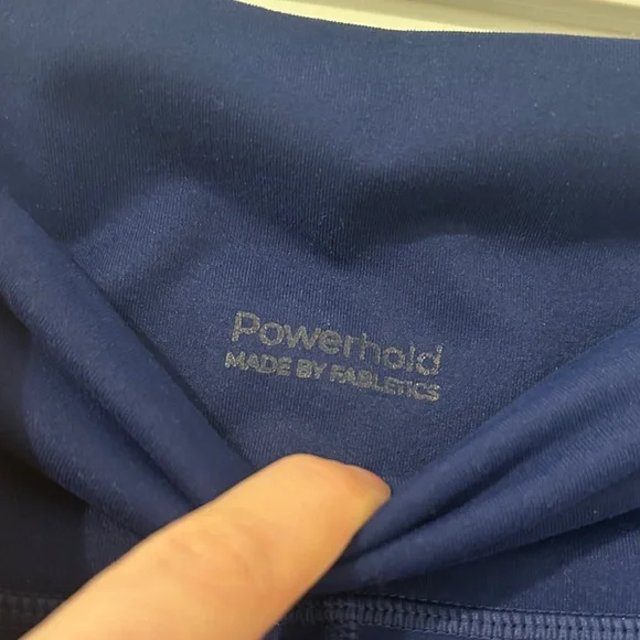 Fabletics Powerhold Capris Pocket Leggings - Picture 2 of 4